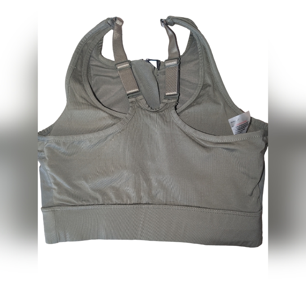 GYMSHARK Front Closure Elevate Sports Bra - Picture 2 of 5